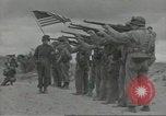 Immagine di D-Day cerimonia di sepoltura Colleville-sur-Mer Normandia Francia, 1944, secondo 31 filmato di repertorio 65675061293