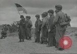 Immagine di D-Day cerimonia di sepoltura Colleville-sur-Mer Normandia Francia, 1944, secondo 34 filmato di repertorio 65675061293