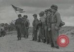 Immagine di D-Day cerimonia di sepoltura Colleville-sur-Mer Normandia Francia, 1944, secondo 36 filmato di repertorio 65675061293