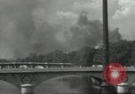 Immagine di Il francese di Seconda Divisione Corazzate Parigi Francia, 1944, secondo 8 filmato di repertorio 65675061295