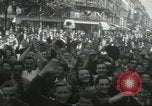 Immagine di Il francese di Seconda Divisione Corazzate Parigi Francia, 1944, secondo 36 filmato di repertorio 65675061295