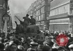Immagine di Il francese di Seconda Divisione Corazzate Parigi Francia, 1944, secondo 51 filmato di repertorio 65675061295