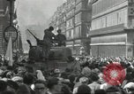 Immagine di Il francese di Seconda Divisione Corazzate Parigi Francia, 1944, secondo 52 filmato di repertorio 65675061295