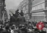 Immagine di Il francese di Seconda Divisione Corazzate Parigi Francia, 1944, secondo 55 filmato di repertorio 65675061295