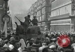Immagine di Il francese di Seconda Divisione Corazzate Parigi Francia, 1944, secondo 56 filmato di repertorio 65675061295