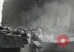 Immagine di Il francese di Seconda Divisione Corazzate Parigi Francia, 1944, secondo 46 filmato di repertorio 65675061296