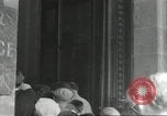 Immagine di Civili francese Parigi Francia, 1944, secondo 11 filmato di repertorio 65675061297