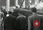 Immagine di Civili francese Parigi Francia, 1944, secondo 19 filmato di repertorio 65675061297