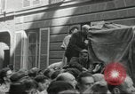 Immagine di Civili francese Parigi Francia, 1944, secondo 48 filmato di repertorio 65675061297