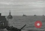 Standbild Invasion Konvoi im Englischen Kanal, 1944, aus Sekunde 3 historischem Filmmaterial Videoclip 65675061299