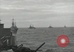 Standbild Invasion Konvoi im Englischen Kanal, 1944, aus Sekunde 19 historischem Filmmaterial Videoclip 65675061299