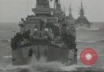 Standbild Invasion Konvoi im Englischen Kanal, 1944, aus Sekunde 39 historischem Filmmaterial Videoclip 65675061299