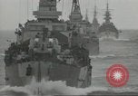 Standbild Invasion Konvoi im Englischen Kanal, 1944, aus Sekunde 47 historischem Filmmaterial Videoclip 65675061299