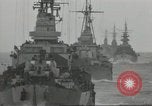 Standbild Invasion Konvoi im Englischen Kanal, 1944, aus Sekunde 57 historischem Filmmaterial Videoclip 65675061299