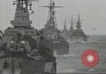Standbild Invasion Konvoi im Englischen Kanal, 1944, aus Sekunde 59 historischem Filmmaterial Videoclip 65675061299