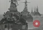 Standbild Invasion Konvoi im Englischen Kanal, 1944, aus Sekunde 62 historischem Filmmaterial Videoclip 65675061299