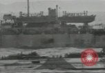 Standbild Invasion Konvoi im Englischen Kanal, 1944, aus Sekunde 16 historischem Filmmaterial Videoclip 65675061300