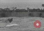 Standbild Invasion Konvoi im Englischen Kanal, 1944, aus Sekunde 20 historischem Filmmaterial Videoclip 65675061300
