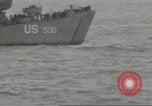 Standbild Invasion Konvoi im Englischen Kanal, 1944, aus Sekunde 25 historischem Filmmaterial Videoclip 65675061300