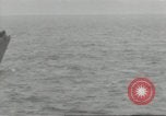 Standbild Invasion Konvoi im Englischen Kanal, 1944, aus Sekunde 28 historischem Filmmaterial Videoclip 65675061300