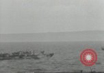 Standbild Invasion Konvoi im Englischen Kanal, 1944, aus Sekunde 49 historischem Filmmaterial Videoclip 65675061300