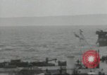 Standbild Invasion Konvoi im Englischen Kanal, 1944, aus Sekunde 55 historischem Filmmaterial Videoclip 65675061300