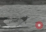 Standbild Invasion Konvoi im Englischen Kanal, 1944, aus Sekunde 62 historischem Filmmaterial Videoclip 65675061300