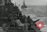 Standbild alliierten Konvois im Englischen Kanal, 1944, aus Sekunde 3 historischem Filmmaterial Videoclip 65675061301