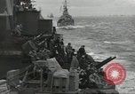 Standbild alliierten Konvois im Englischen Kanal, 1944, aus Sekunde 8 historischem Filmmaterial Videoclip 65675061301