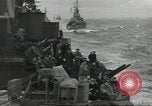Standbild alliierten Konvois im Englischen Kanal, 1944, aus Sekunde 13 historischem Filmmaterial Videoclip 65675061301