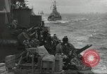 Standbild alliierten Konvois im Englischen Kanal, 1944, aus Sekunde 14 historischem Filmmaterial Videoclip 65675061301