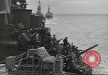 Standbild alliierten Konvois im Englischen Kanal, 1944, aus Sekunde 27 historischem Filmmaterial Videoclip 65675061301
