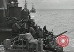 Standbild alliierten Konvois im Englischen Kanal, 1944, aus Sekunde 31 historischem Filmmaterial Videoclip 65675061301