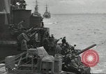 Standbild alliierten Konvois im Englischen Kanal, 1944, aus Sekunde 36 historischem Filmmaterial Videoclip 65675061301