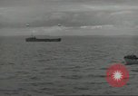 Standbild alliierten Konvois im Englischen Kanal, 1944, aus Sekunde 45 historischem Filmmaterial Videoclip 65675061301