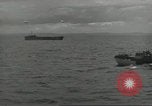 Standbild alliierten Konvois im Englischen Kanal, 1944, aus Sekunde 47 historischem Filmmaterial Videoclip 65675061301