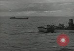 Standbild alliierten Konvois im Englischen Kanal, 1944, aus Sekunde 51 historischem Filmmaterial Videoclip 65675061301