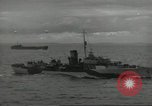 Standbild alliierten Konvois im Englischen Kanal, 1944, aus Sekunde 58 historischem Filmmaterial Videoclip 65675061301