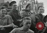 Standbild alliierten Konvois Colleville-sur-Mer Normandie Frankreich, 1944, aus Sekunde 37 historischem Filmmaterial Videoclip 65675061302