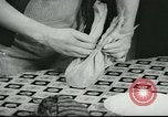 Standbild Poor Farm Familie United States USA, 1940, aus Sekunde 10 historischem Filmmaterial Videoclip 65675061312