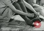 Standbild Poor Farm Familie United States USA, 1940, aus Sekunde 30 historischem Filmmaterial Videoclip 65675061312