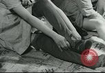 Standbild Poor Farm Familie United States USA, 1940, aus Sekunde 31 historischem Filmmaterial Videoclip 65675061312