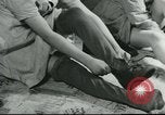 Standbild Poor Farm Familie United States USA, 1940, aus Sekunde 32 historischem Filmmaterial Videoclip 65675061312