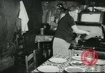 Standbild Poor Farm Familie United States USA, 1940, aus Sekunde 42 historischem Filmmaterial Videoclip 65675061312