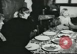 Standbild Poor Farm Familie United States USA, 1940, aus Sekunde 51 historischem Filmmaterial Videoclip 65675061312