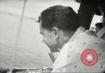 Standbild Richard Nixon mit Ramon Magsaysay Corregidor Island Philippinen, 1953, aus Sekunde 47 historischem Filmmaterial Videoclip 65675061314
