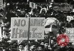 Immagine di H protesta di Bomba Tokyo Giappone, 1957, secondo 13 filmato di repertorio 65675061325