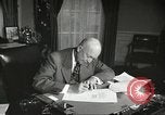 Standbild Präsident Dwight Eisenhower Washington DC USA, 1957, aus Sekunde 14 historischem Filmmaterial Videoclip 65675061330