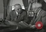 Immagine di Harry Truman Washington DC USA, 1951, secondo 29 filmato di repertorio 65675061339