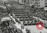 Standbild Parade zu feiern israelischen Unabhängigkeit Tel Aviv Israel, 1957, aus Sekunde 5 historischem Filmmaterial Videoclip 65675061341
